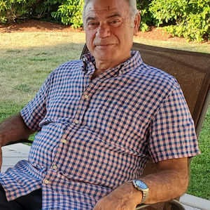 Meet your Posher, Louis